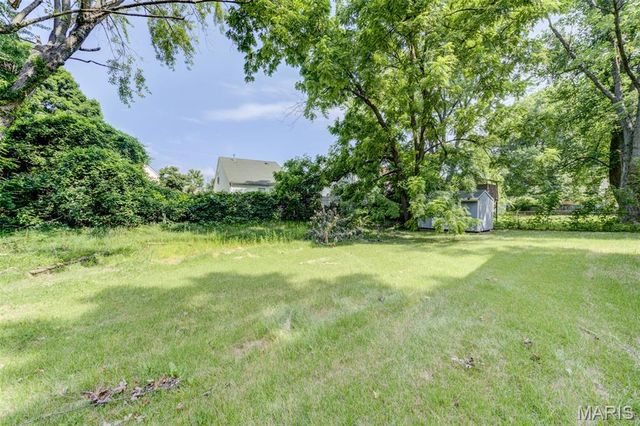 2797 Dawnview Drive, Florissant, MO 63031