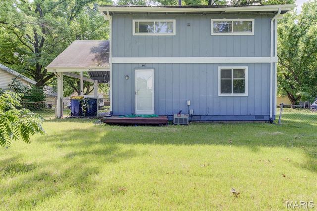 2797 Dawnview Drive, Florissant, MO 63031