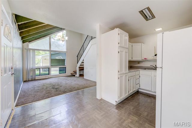 2797 Dawnview Drive, Florissant, MO 63031
