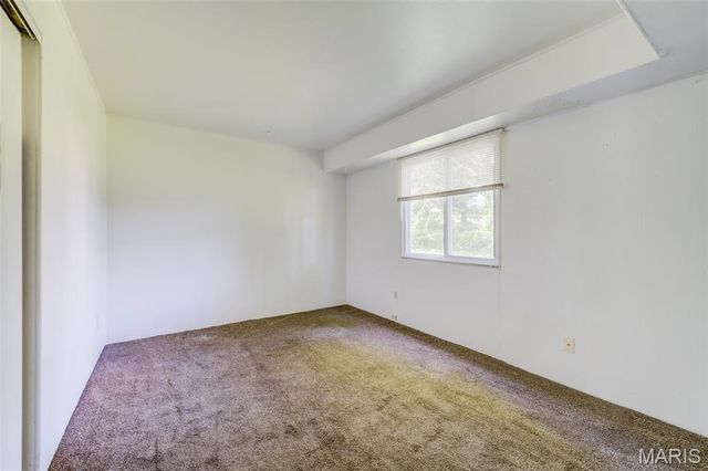 2797 Dawnview Drive, Florissant, MO 63031