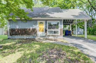 2797 Dawnview Drive, Florissant, MO 63031