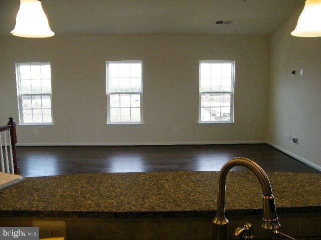 42577 BURBANK TER, Sterling, VA 20166
