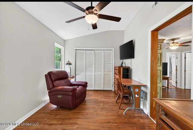 7721 Ridge Gate Road, Ocean Springs, MS 39564