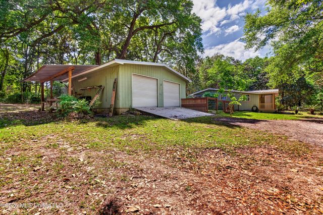 7721 Ridge Gate Road, Ocean Springs, MS 39564