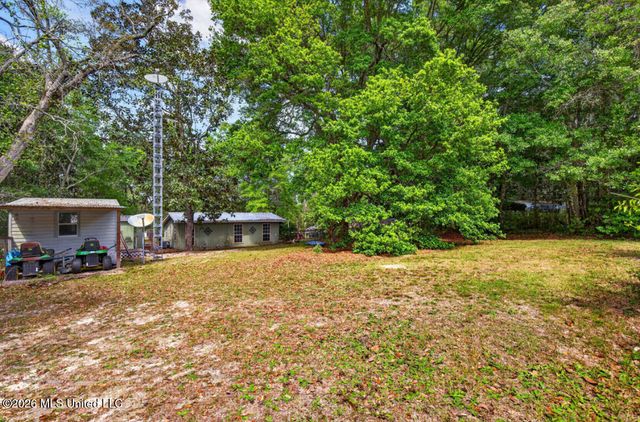 7721 Ridge Gate Road, Ocean Springs, MS 39564