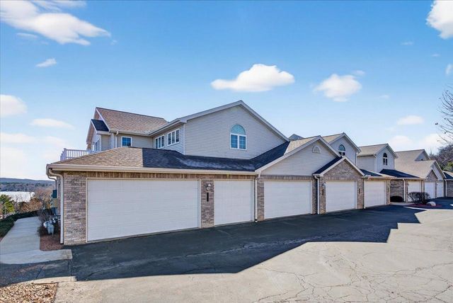 W11558 Island View Court, Lodi, WI 53555