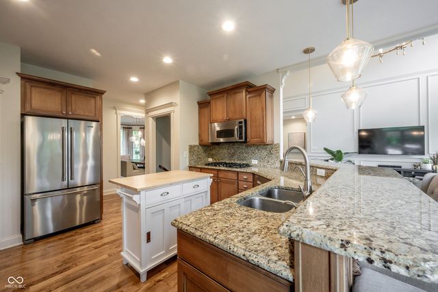 16481 Cyprian Circle, Westfield, IN 46074