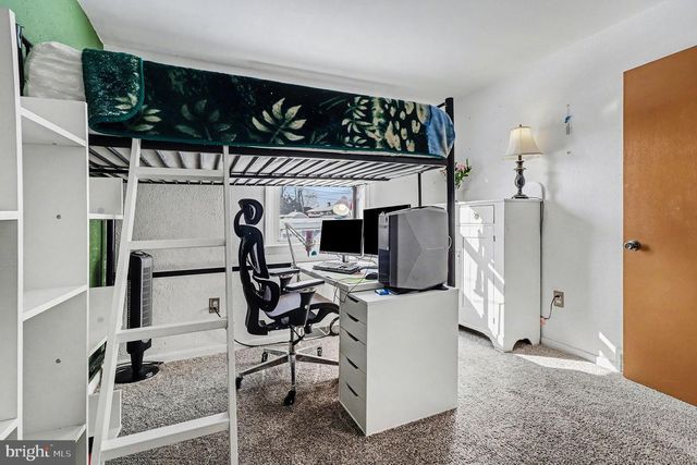 504 HENSLEY, Lititz, PA 17543