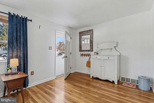 504 HENSLEY, Lititz, PA 17543