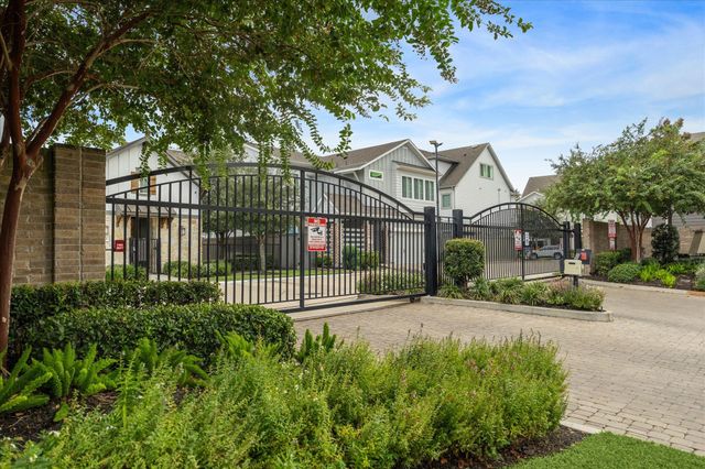 1504 Callaking Place, Houston, TX 77008