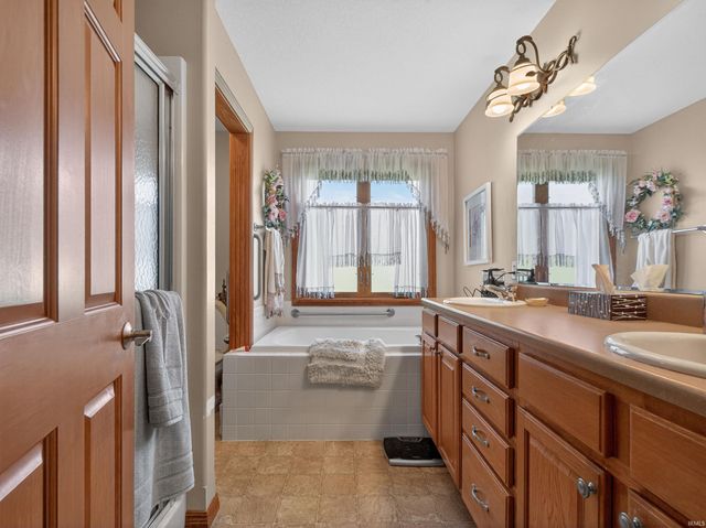 9421 Chapmans Boulevard, Fort Wayne, IN 46835