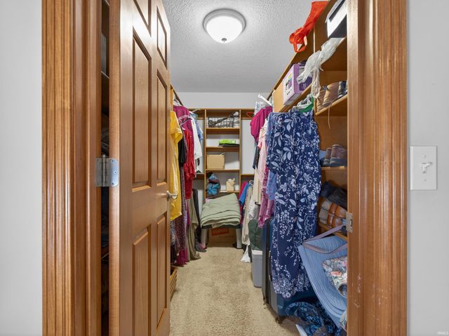 9421 Chapmans Boulevard, Fort Wayne, IN 46835