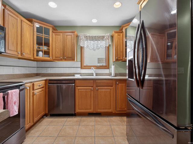 9421 Chapmans Boulevard, Fort Wayne, IN 46835