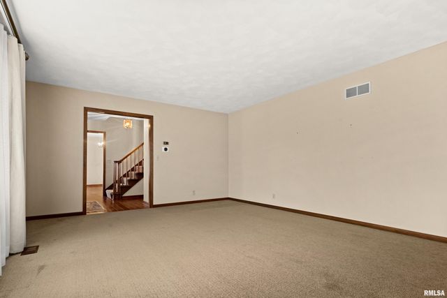 29 CHERRY Lane, Morton, IL 61550