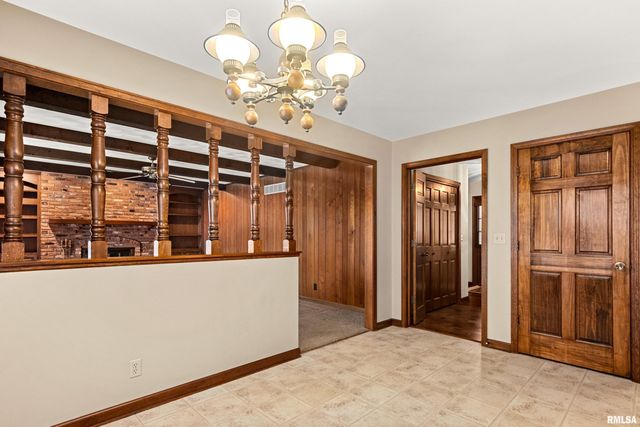 29 CHERRY Lane, Morton, IL 61550