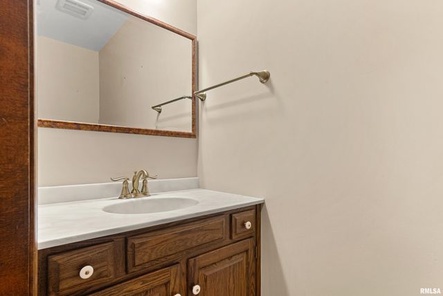 29 CHERRY Lane, Morton, IL 61550