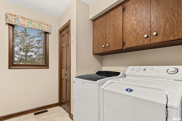 29 CHERRY Lane, Morton, IL 61550