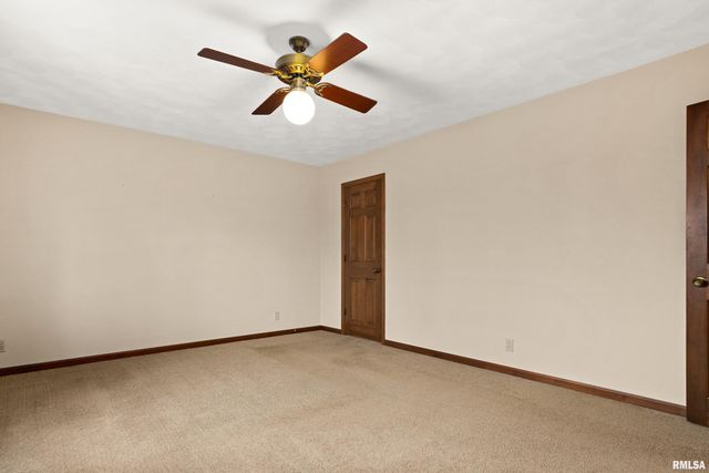 29 CHERRY Lane, Morton, IL 61550