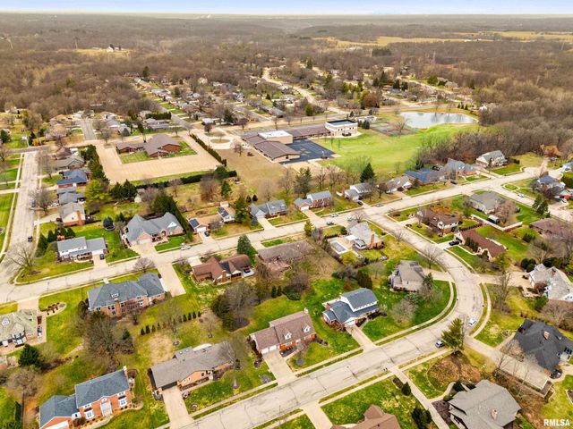 29 CHERRY Lane, Morton, IL 61550