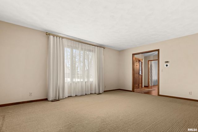 29 CHERRY Lane, Morton, IL 61550