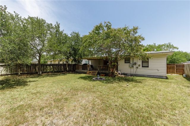 1217 Vance Dr, Corpus Christi, TX 78412