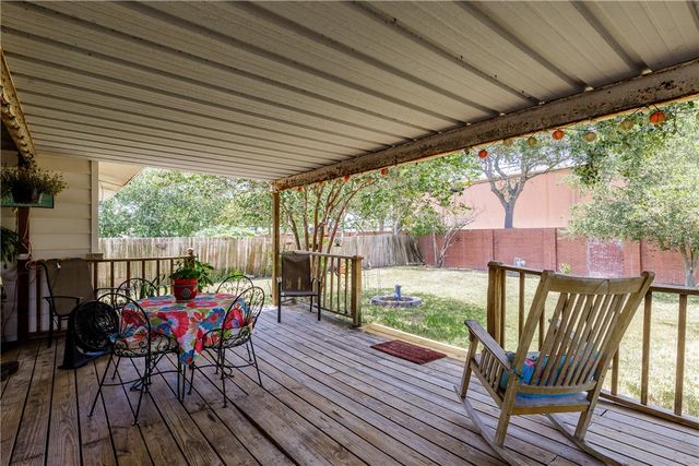 1217 Vance Dr, Corpus Christi, TX 78412