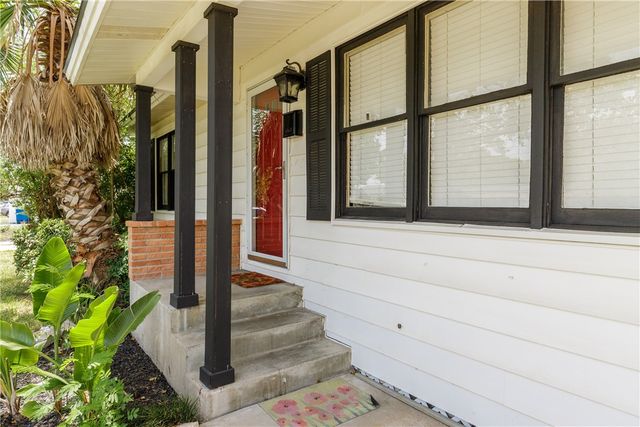 1217 Vance Dr, Corpus Christi, TX 78412