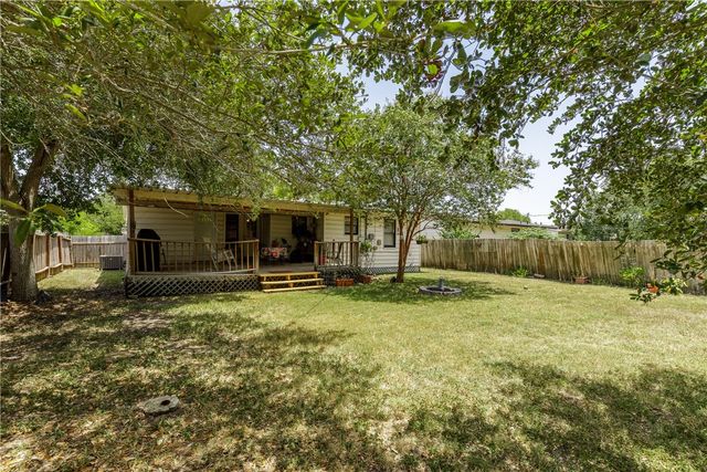 1217 Vance Dr, Corpus Christi, TX 78412