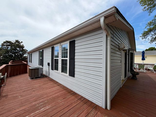 1548 Mason Circle, Surfside Beach, SC 29575