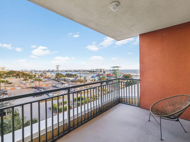 10 Harbor Boulevard UNIT E108, Destin, FL 32541
