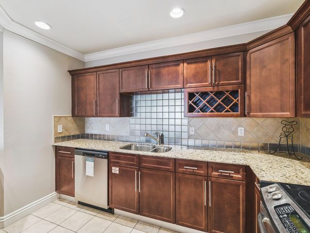 10 Harbor Boulevard UNIT E108, Destin, FL 32541