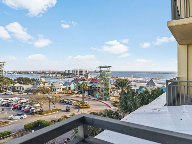 10 Harbor Boulevard UNIT E108, Destin, FL 32541