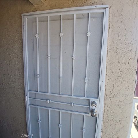 509 E Avenue Q-2 B, Palmdale, CA 93550