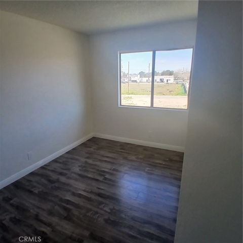 509 E Avenue Q-2 B, Palmdale, CA 93550