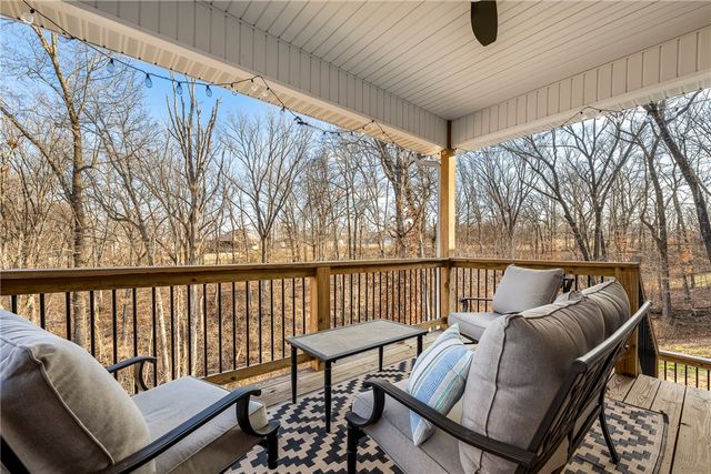 10 Brunswick Drive, Bella Vista, AR 72715