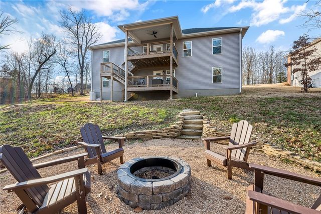 10 Brunswick Drive, Bella Vista, AR 72715