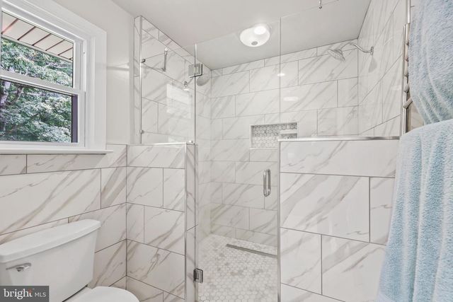 6916 HARVEY RD, Manassas, VA 20112