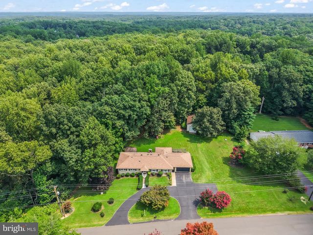 6916 HARVEY RD, Manassas, VA 20112