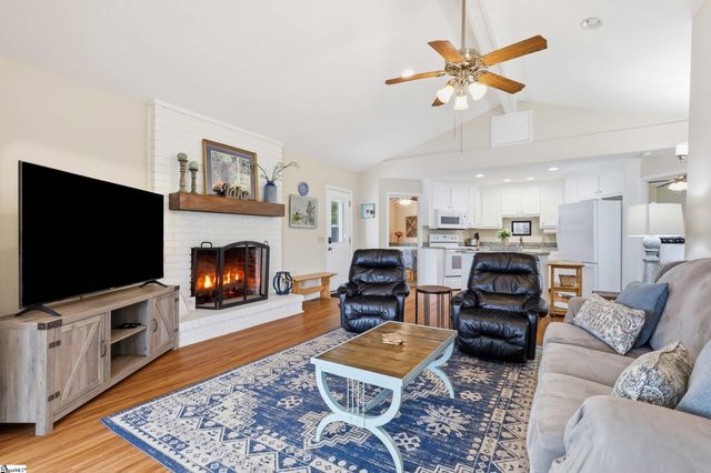 1709 Broadway Lake Road, Anderson, SC 29621