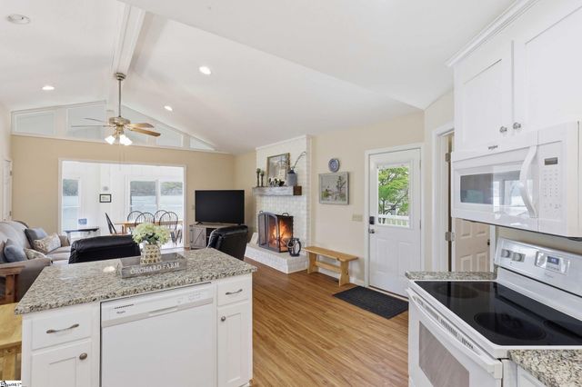 1709 Broadway Lake Road, Anderson, SC 29621