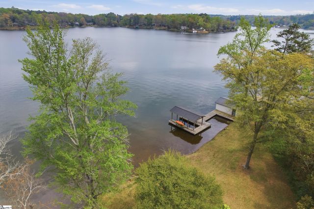 1709 Broadway Lake Road, Anderson, SC 29621