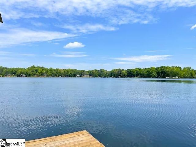 1709 Broadway Lake Road, Anderson, SC 29621