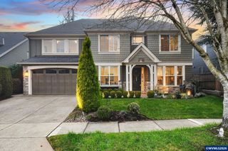 2863 Olympic St, Woodburn, OR 97071