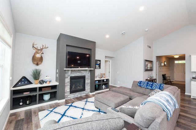 14946 Tiger Street NW, Ramsey, MN 55303