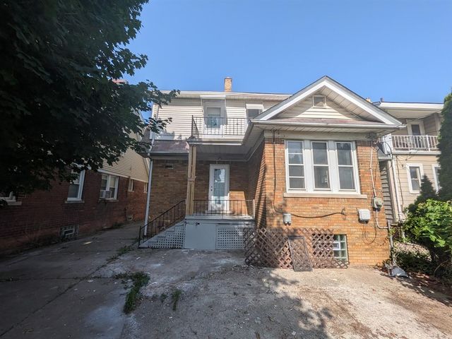 6860 Appoline Street, Dearborn, MI 48126