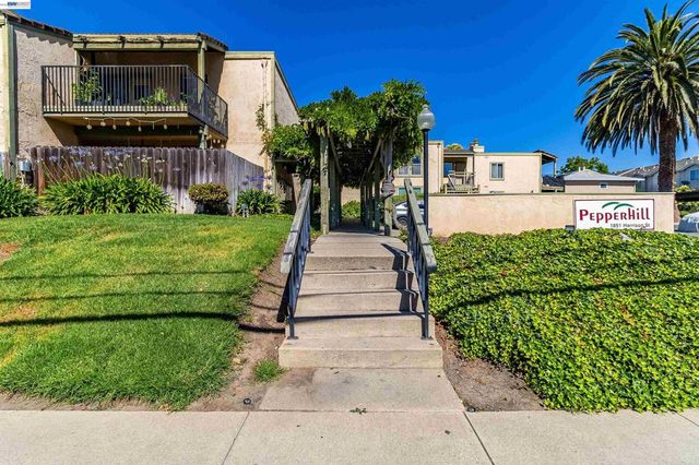 1851 Harrison St 15, Concord, CA 94520