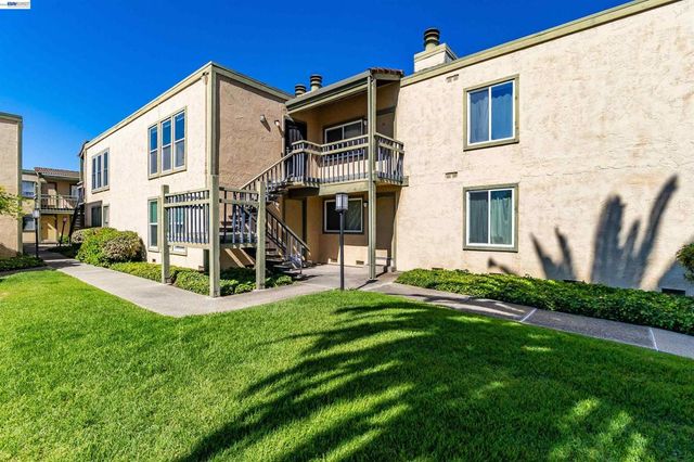 1851 Harrison St 15, Concord, CA 94520