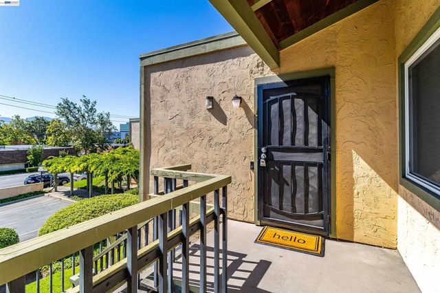 1851 Harrison St 15, Concord, CA 94520
