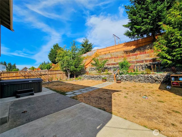 15427 40th Avenue E, Tacoma, WA 98446