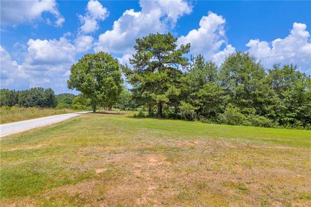 450 N Clarks Creek Road, Martin, GA 30557